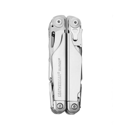 Translation missing: es.Stainless steel Leatherman Surge® multi-tool closed, showcasing its compact and durable style