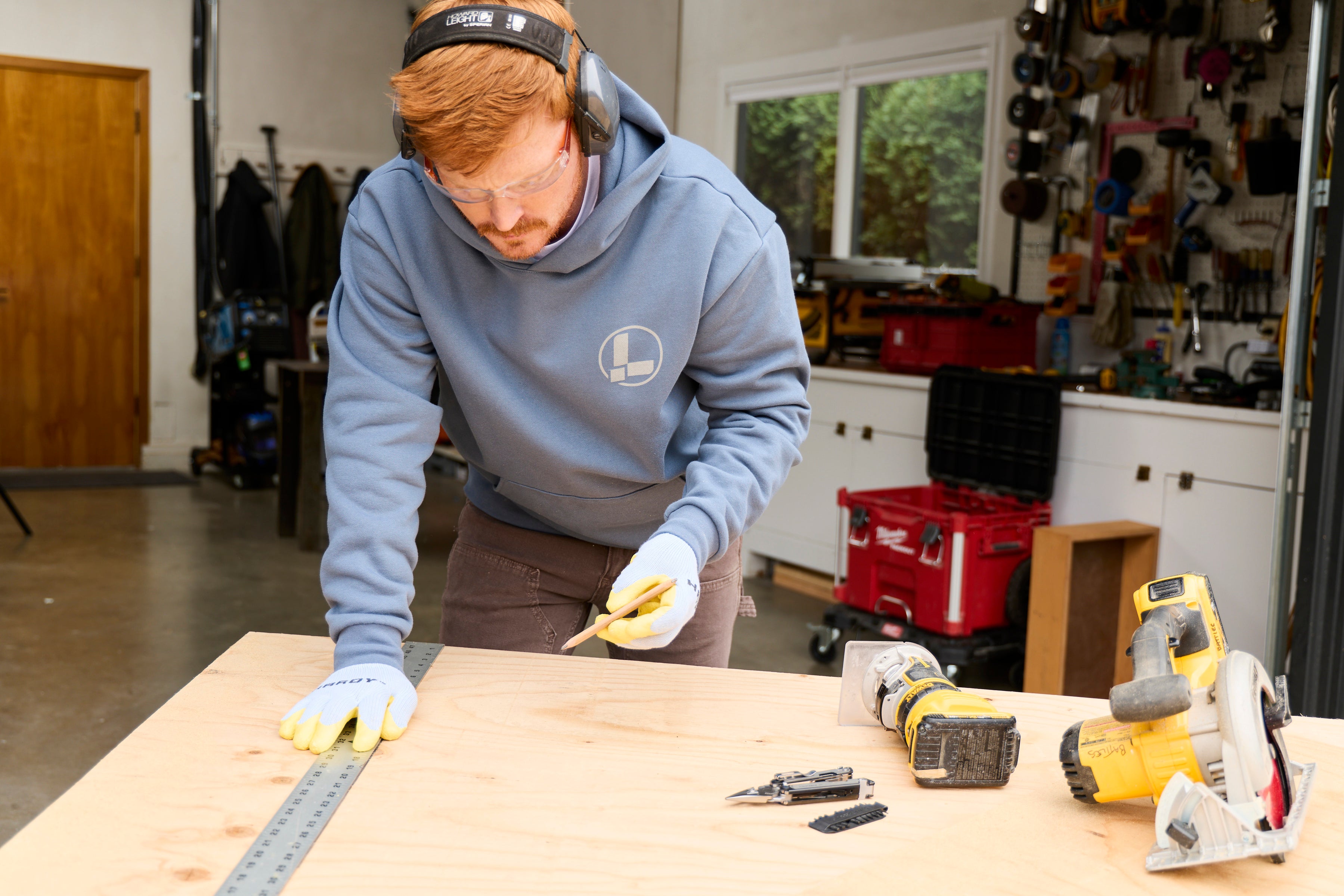Classic Pullover Hoodie | Leatherman