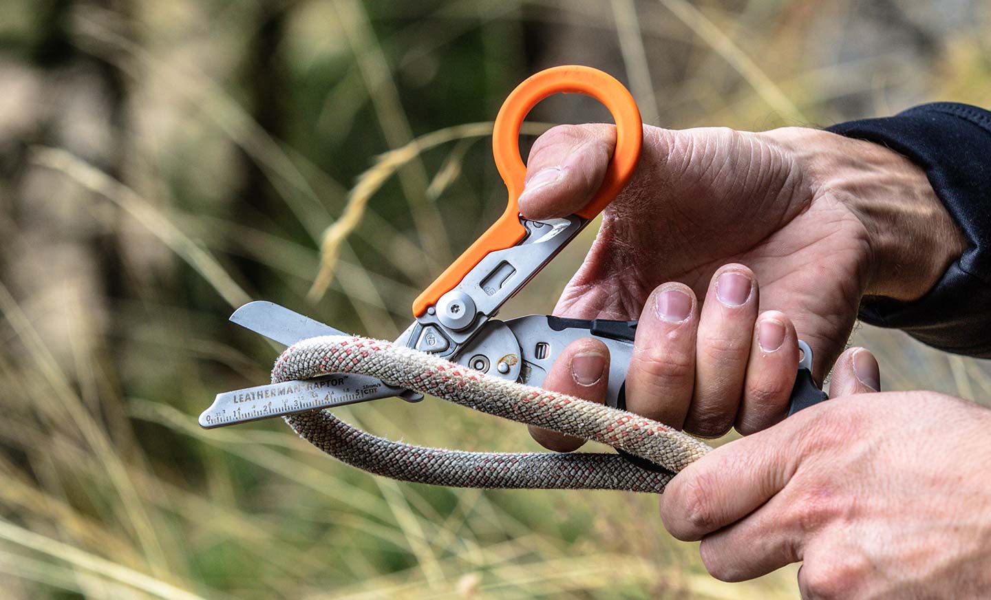 Leatherman Raptor Rescue | Official Site
