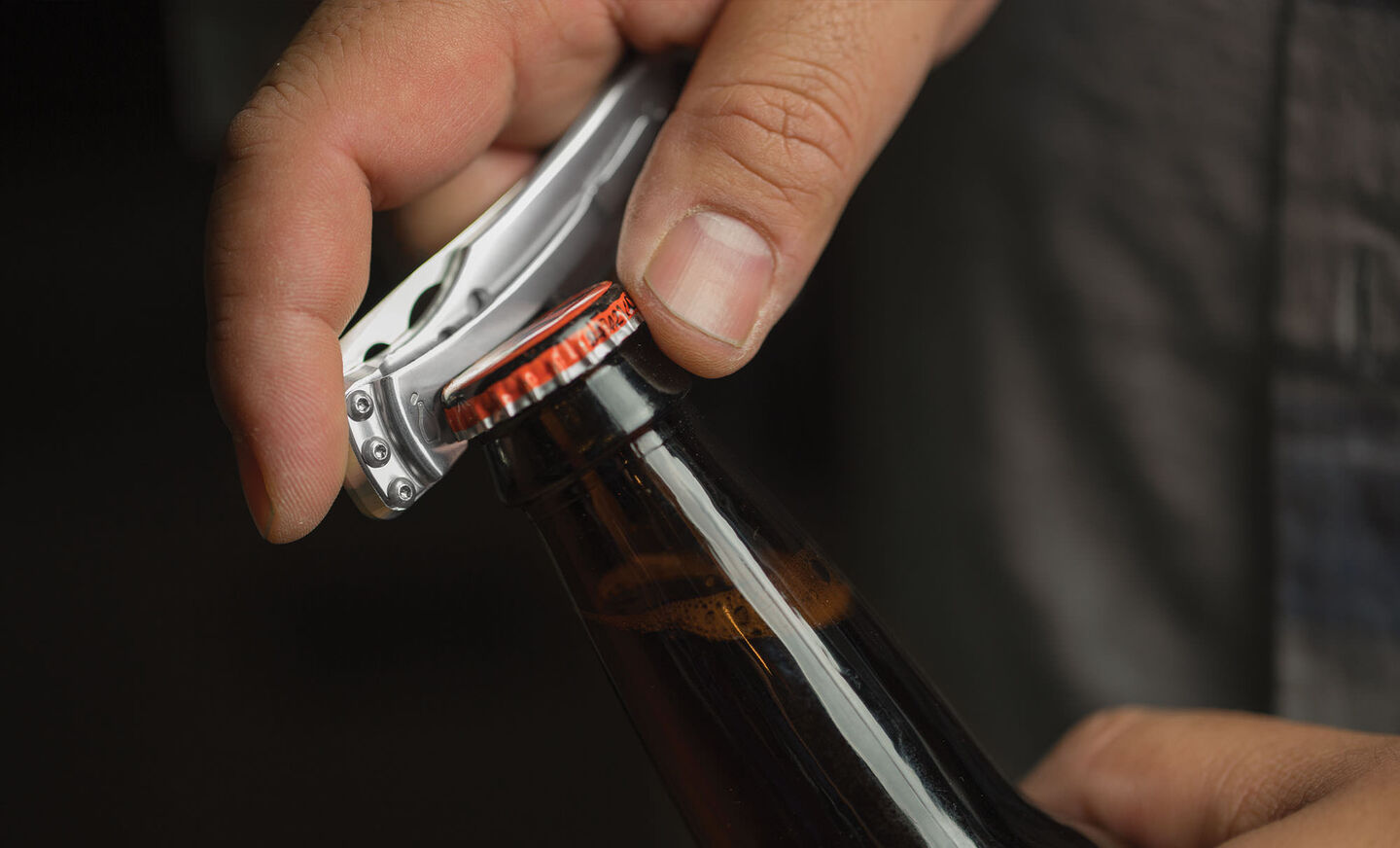 Using the Leatherman kbx pocket clip bottle opener