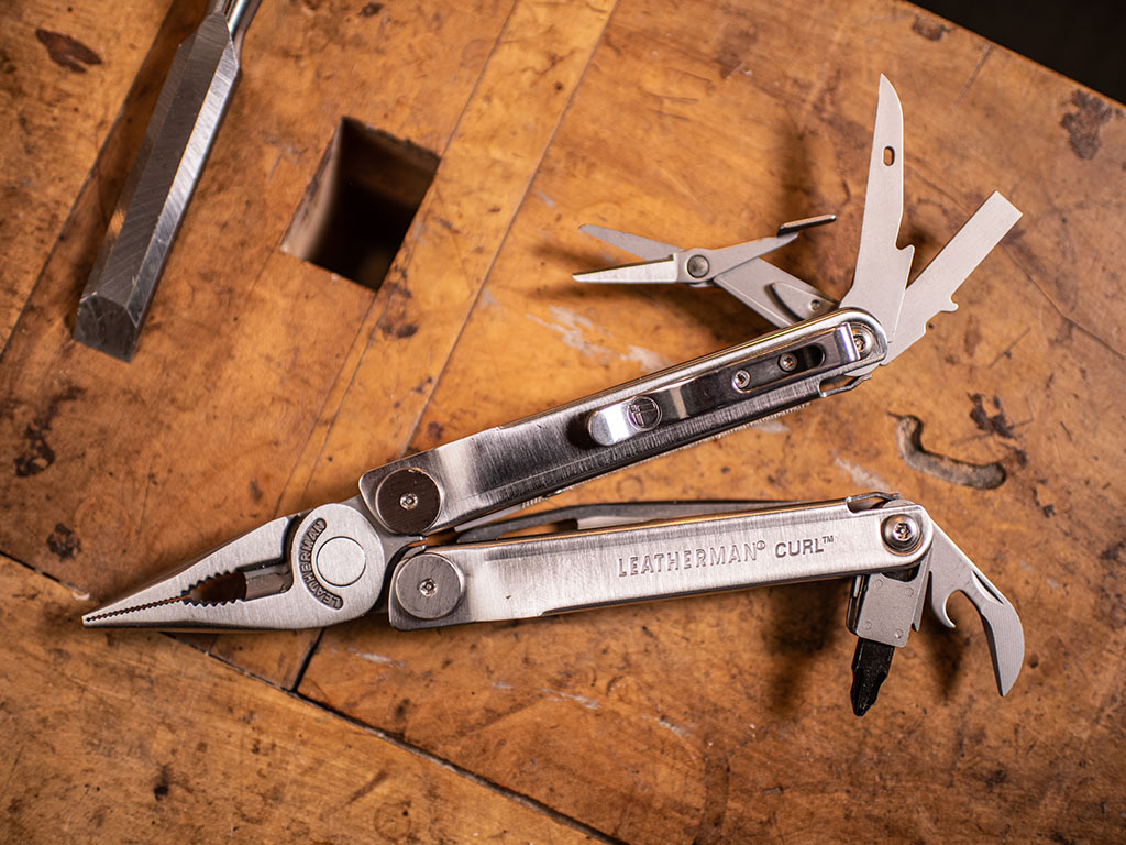 Leatherman Curl showing tools