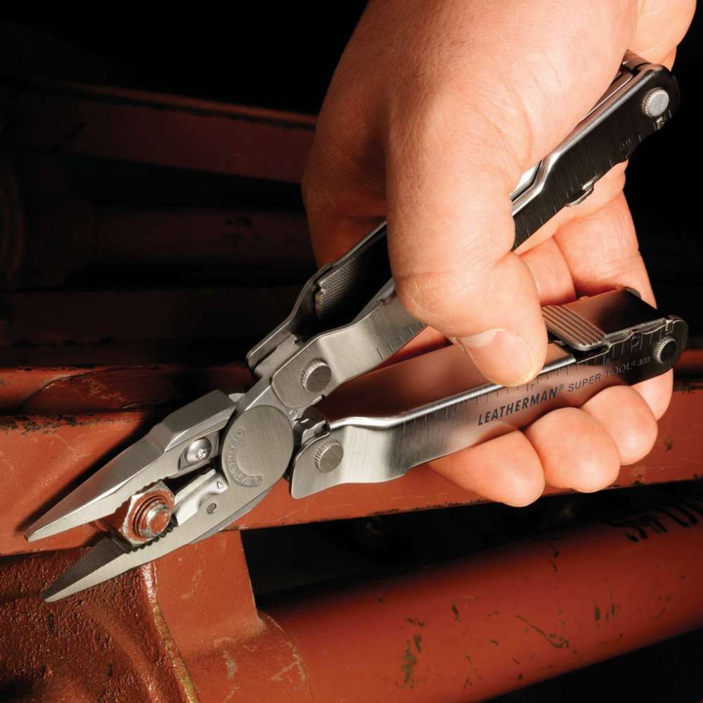 Leatherman Super Tool in use
