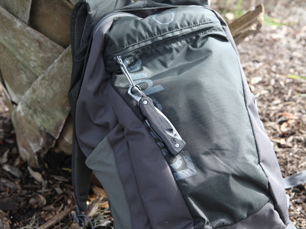 leatherman crater c33 with hiking backpack